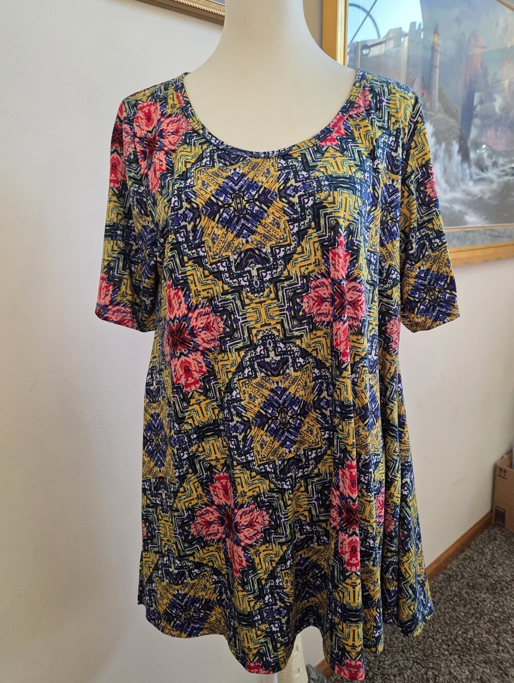 LuLaRoe Perfect Tee